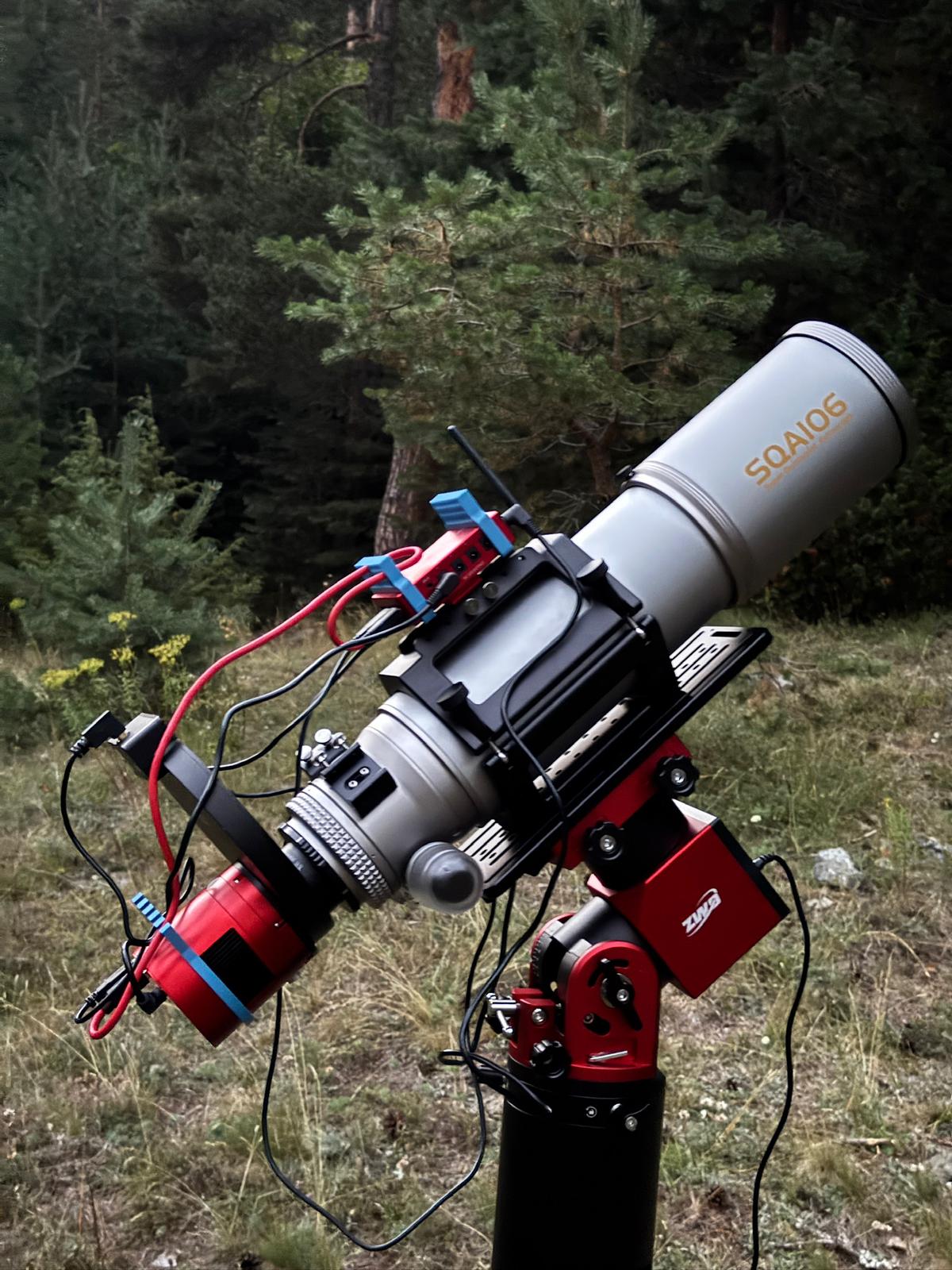 Astrophotography setup under the night sky